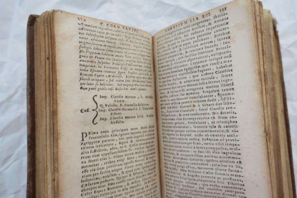 Tacitus ex recensione Justi lipsii 1684