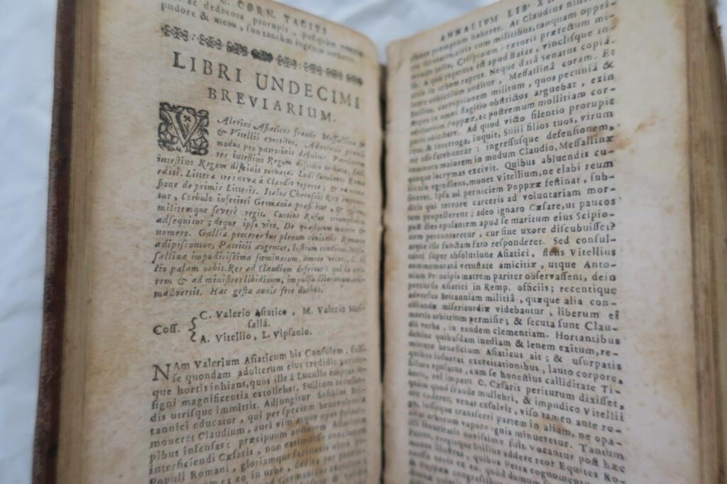 Tacitus ex recensione Justi lipsii 1684