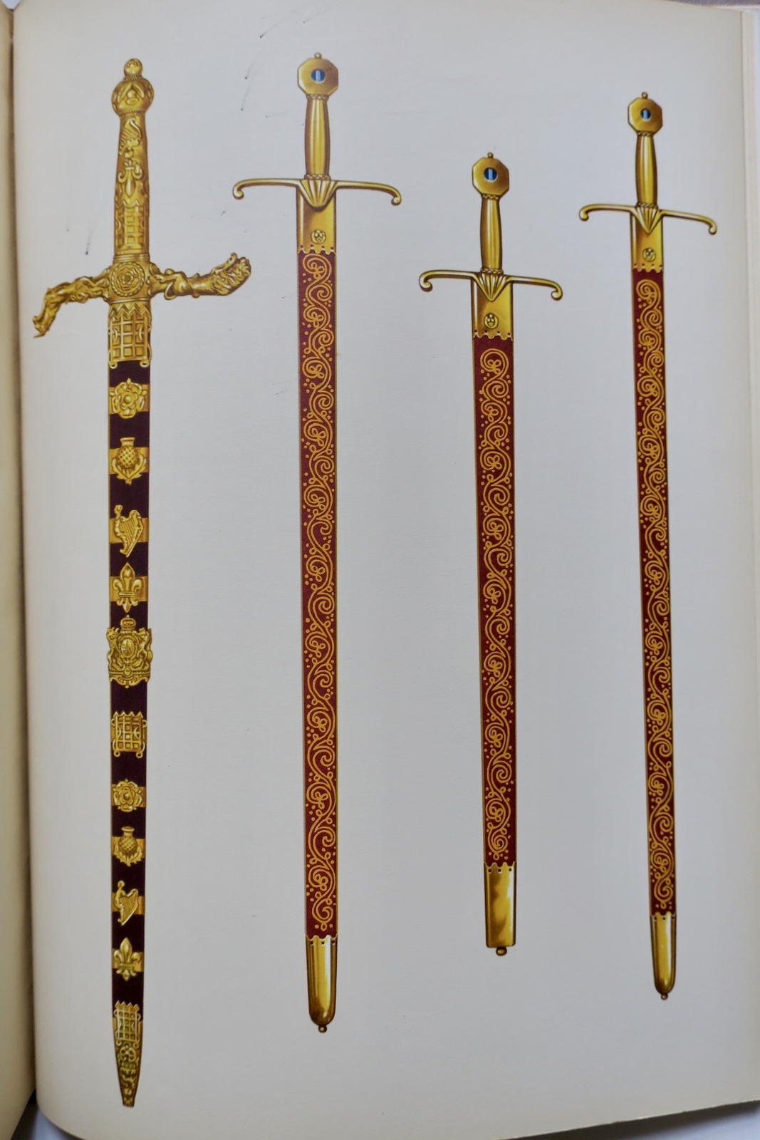 The Crown Jewels and other regalia in The Tower of London 1953 – Image 6
