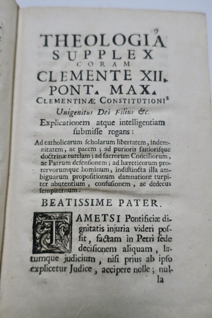 Flehende Theologie vor Papst Clemens XII