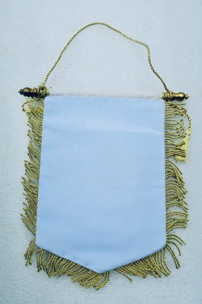 Kirchliches Seidenbanner