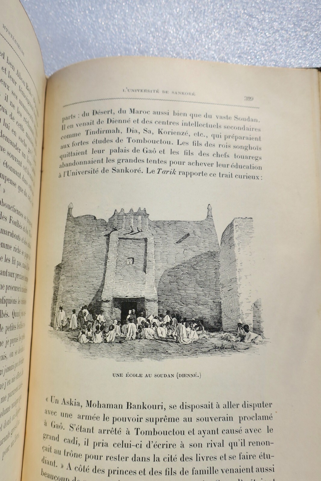 Die Geheimnisse von Timbuktu erkunden<span class="lla-card-orig-wrap"><span class="lla-card-orig">❦ TOMBOUCTOU LA MYSTERIEUSE 1897</span></span> - La Librairie Antique