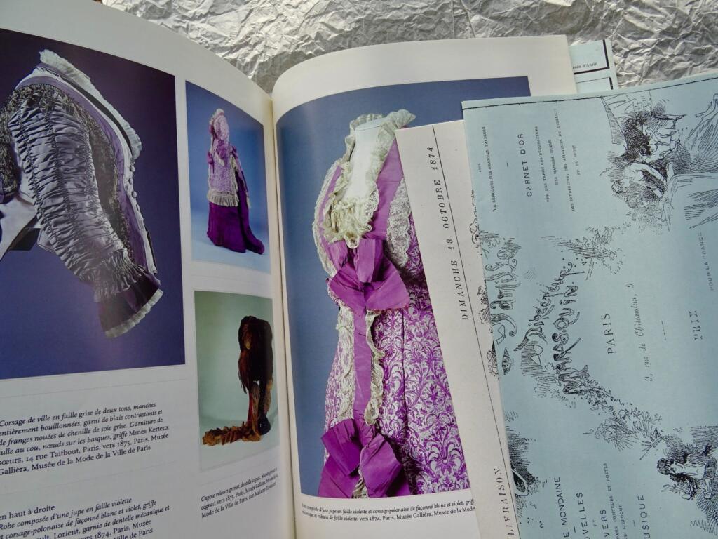 Mallarmé's Fashion: Velvet and Guipure