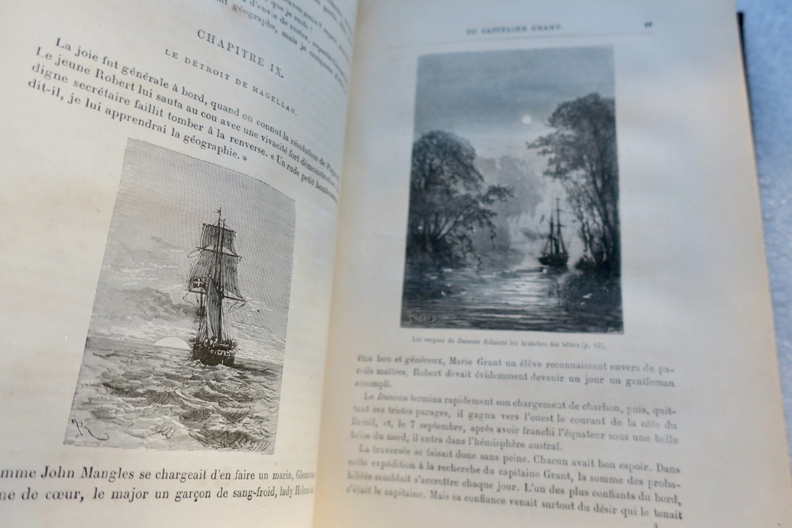 ジュール・ヴェルヌ著『海底二万リーグ』1870年、エッツェル社版、帯付き