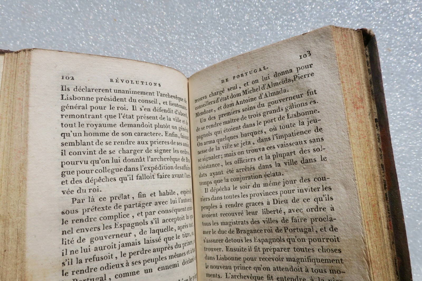 葡萄牙革命史<span class="lla-card-orig-wrap"><span class="lla-card-orig">❦ VERTOT Abbé HISTOIRE DES RÉVOLUTIONS DE PORTUGAL Didot 1806</span></span> - La Librairie Antique
