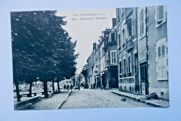Vierzon rue Armand Brunet