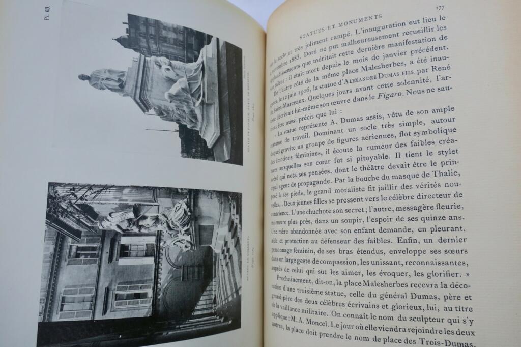 Public spaces and architectural ornaments of Paris