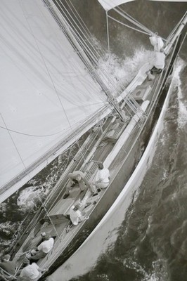 Tribute to Sailing: Illustrated Monograph