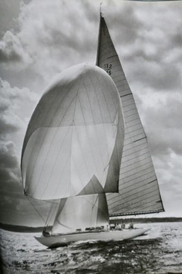 Tribute to Sailing: Illustrated Monograph