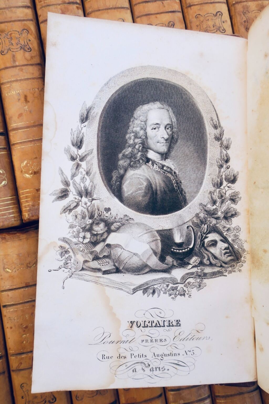 Complete Works of VOLTAIRE - Pourrat Edition