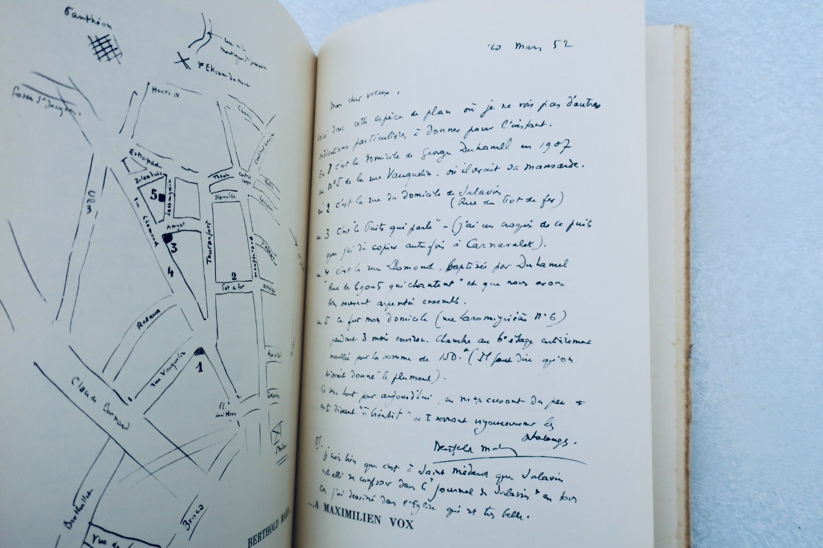 Ein Spaziergang durch Paris mit Salavin<span class="lla-card-orig-wrap"><span class="lla-card-orig">❦ VOX MAHN, Berthold Sur les pas de Salavin</span></span> - La Librairie Antique