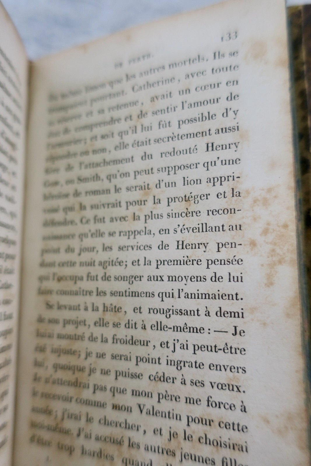 Charming edition of a classic tale - Image 8