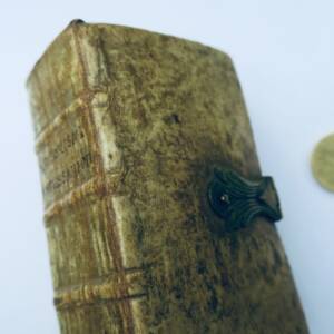 《忏悔者箴言集：汇集名家观点》1612年版，袖珍本，98×54毫米