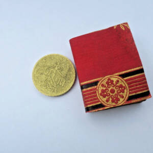 Miniature Bible, 39 x 31 x 8 mm