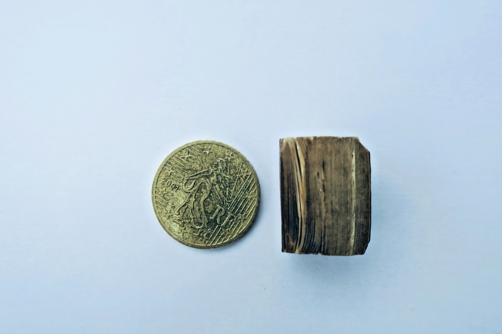 Koran, Miniaturausgabe, 21 x 15 x 9 mm, Mini-Koran