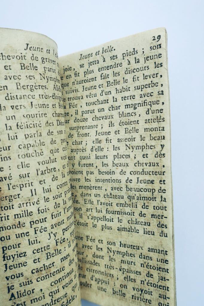Jeune et belle, conte nouveau. Troyes, Jean Garnier 18ème