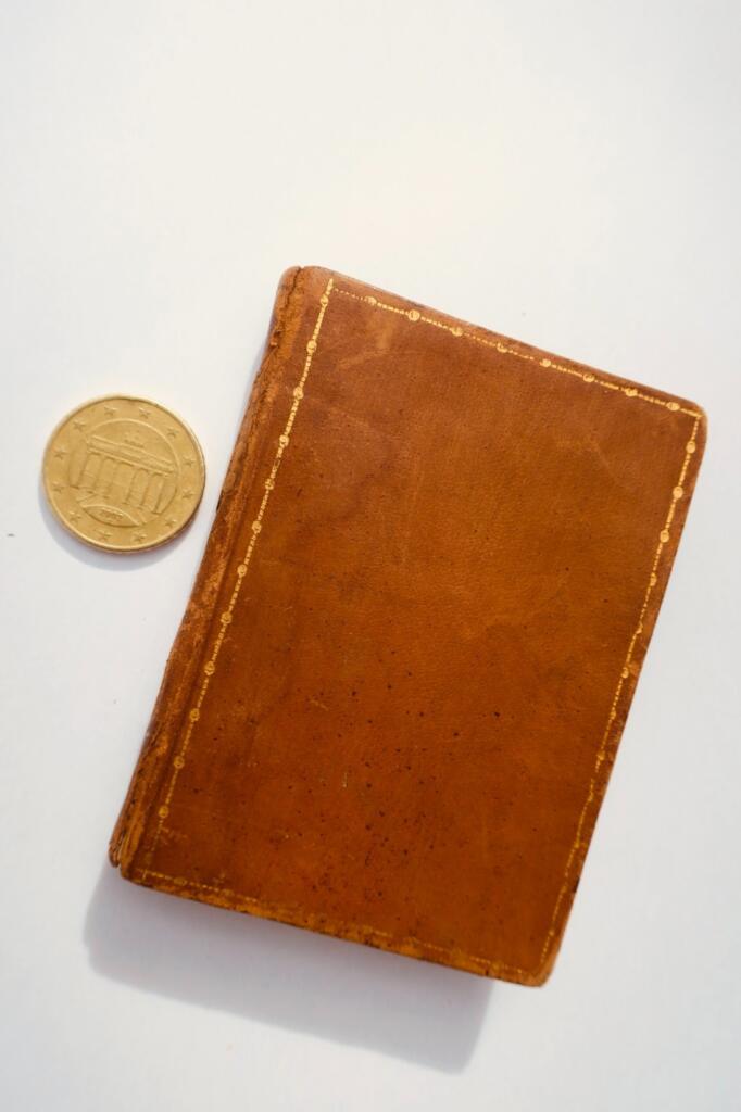 minuskul la Henriade Gedicht 1802 Voltaire