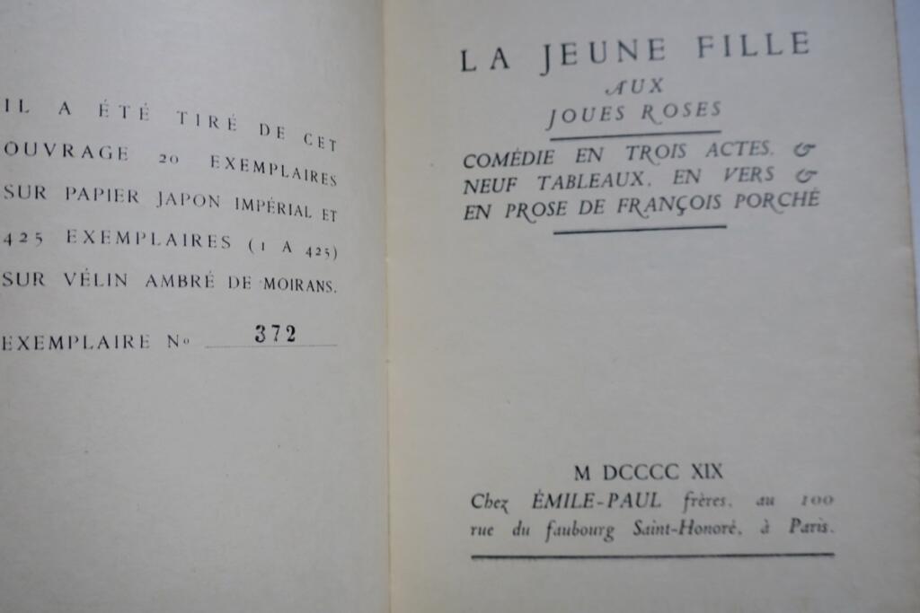 PORCHE La Jeune fille aux joues roses
