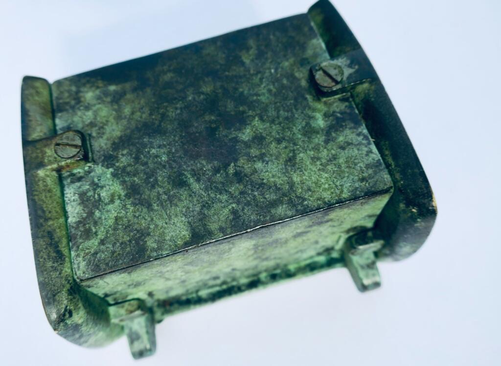 Portugal Wörterbücher Lilliput portugiesisch 35×50 mm kleines Möbel aus Bronze