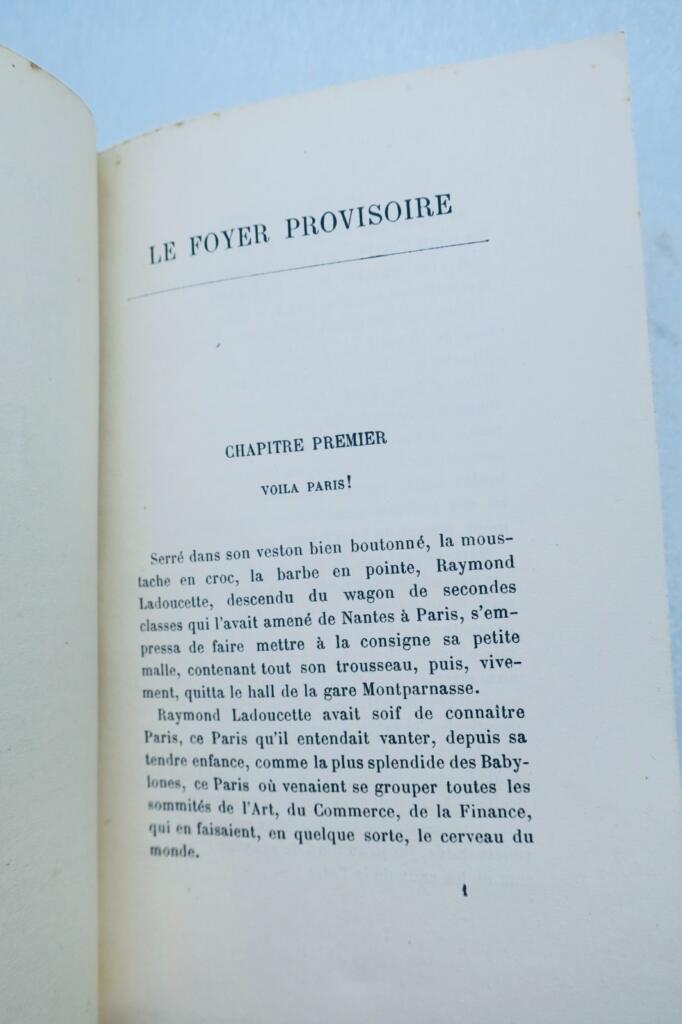 Riche Daniel. LE FOYER PROVISOIRE