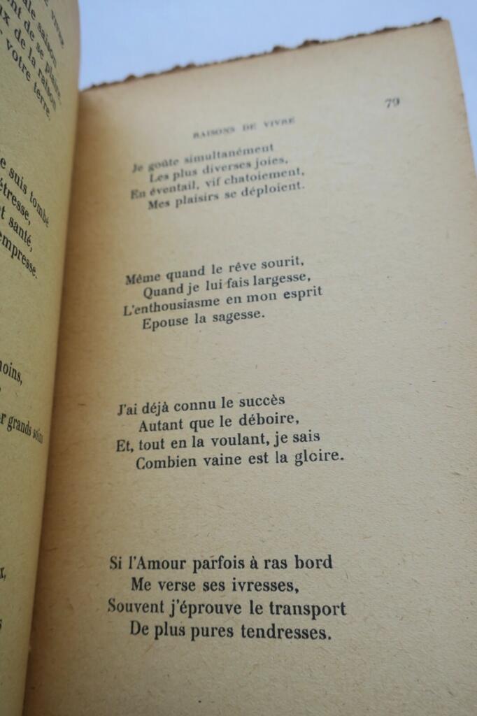 Romane Reasons for living + inscribed