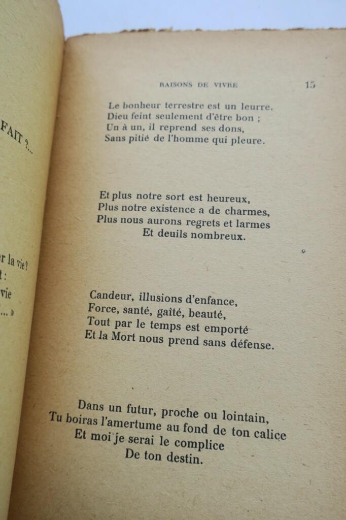 Romane Reasons for living + inscribed