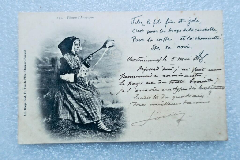 Auvergne FILEUSE vers 1904