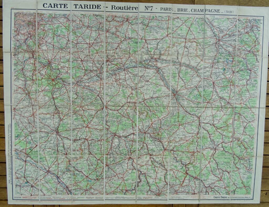 Carte Routiere No. 7: Environs de Paris Section Sud Est. Taride
