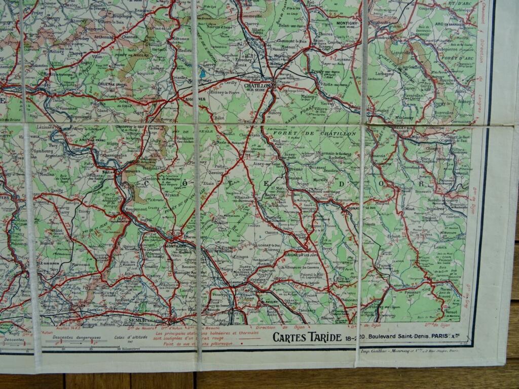 Carte Routiere No. 7: Environs de Paris Section Sud Est. Taride