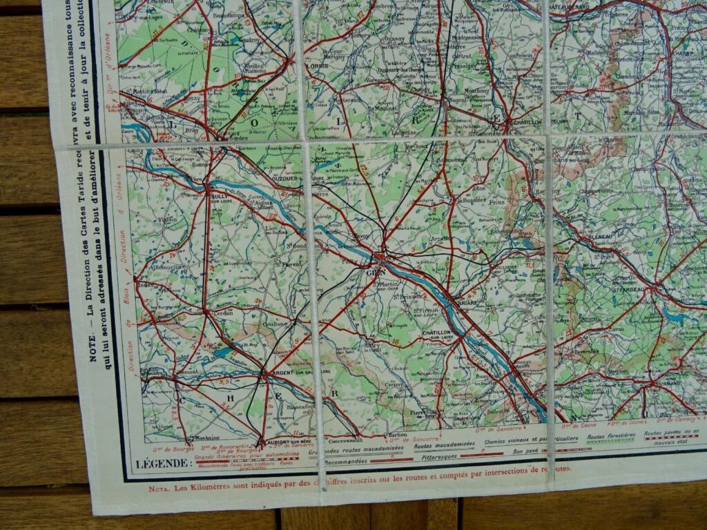 Carte Routiere No. 7: Environs de Paris Section Sud Est. Taride