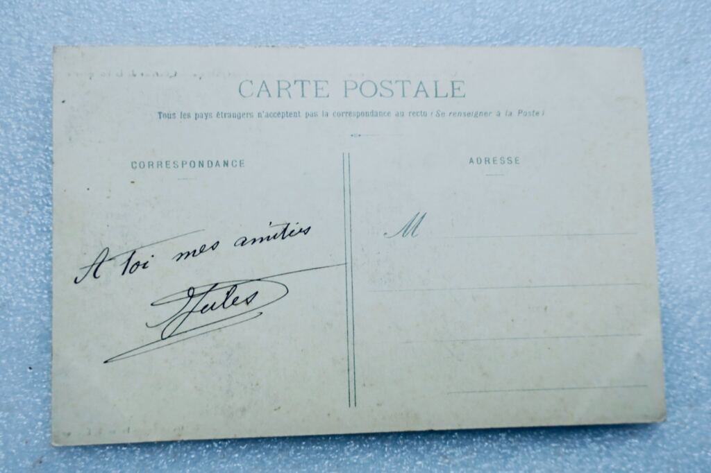 CONDOM 32 GERS Eintritt zum Theater & Szene aus dem neuen Theater 1907