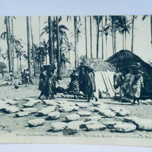 达荷美集市一角 1910年 玉米磨石