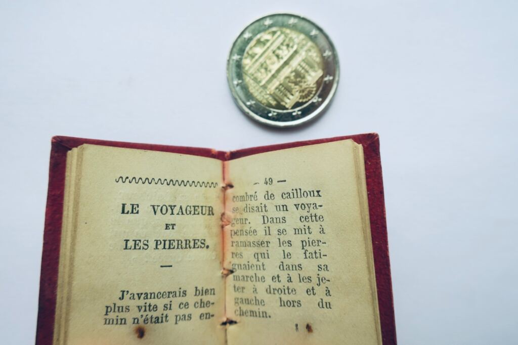 fable petit fabuliste de la jeunesse 32 x 46 mm. miniature