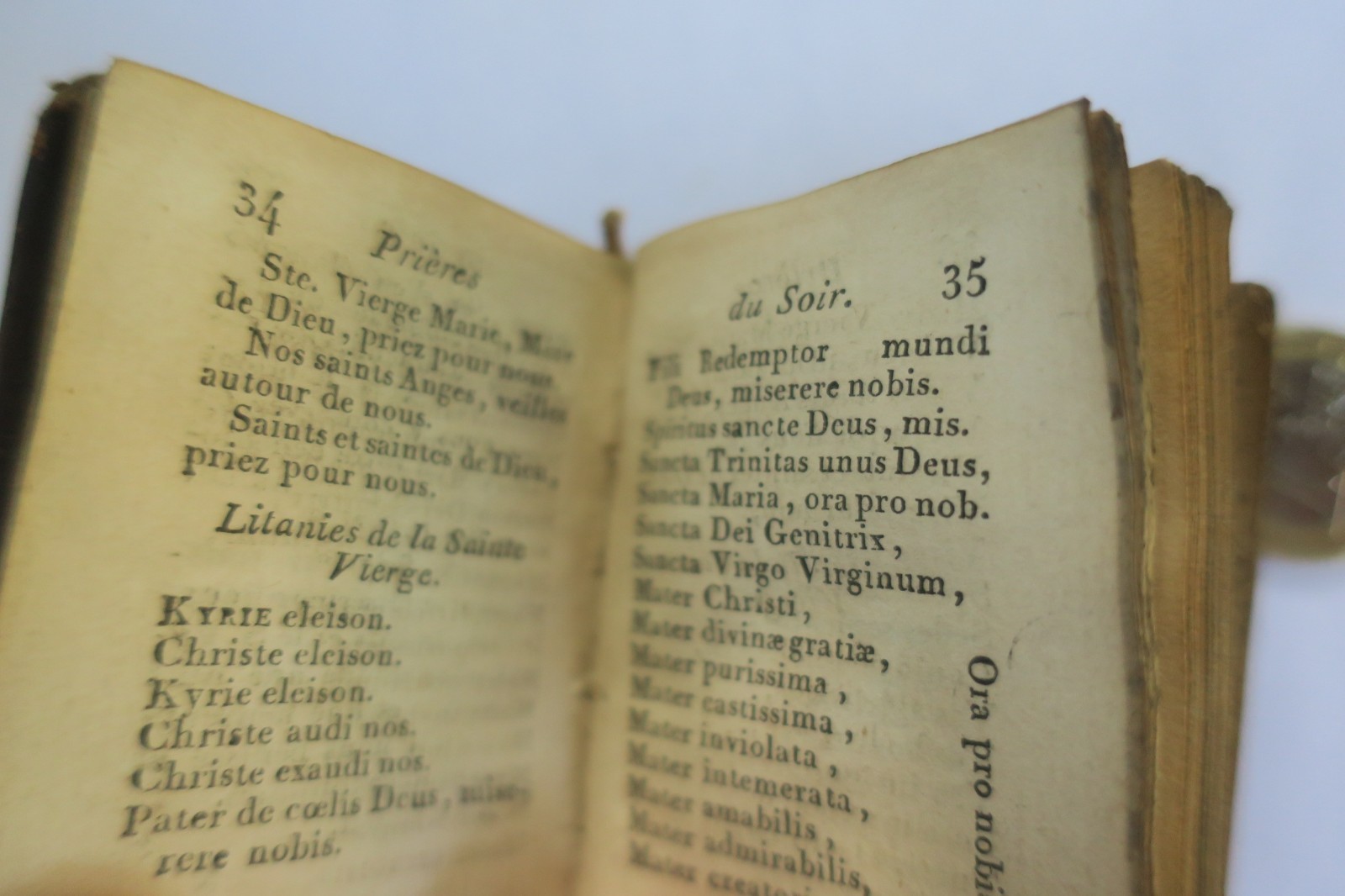heures mignonnes à l'usage universel 1809 miniature 50 x 65 mm. – Image 6