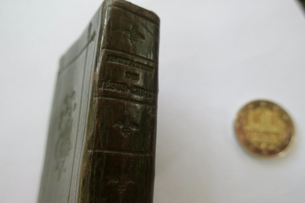imitation de Jésus-christ 1885 53 x 78 mm. MINUSCULE