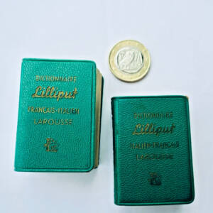 Italie traducteur Lilliput Italien-français: français-Italien 35 x 50 mm.