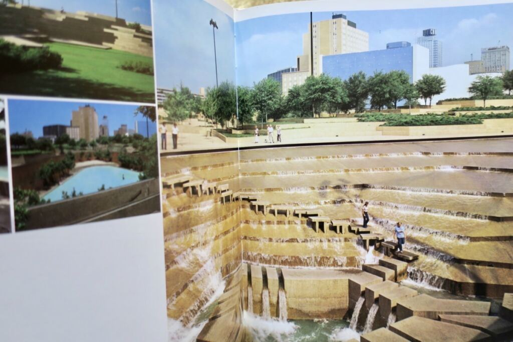 John Burgee Architecture: Buildings and Projects 1979