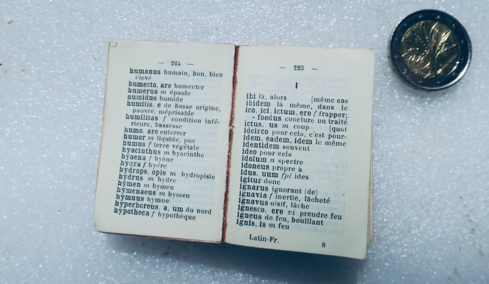 Latin-French Dictionary by Poucet, 36 x 54 mm miniature