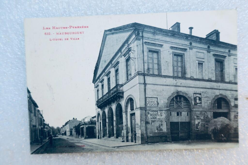 MAUBOURGUET hotel de ville