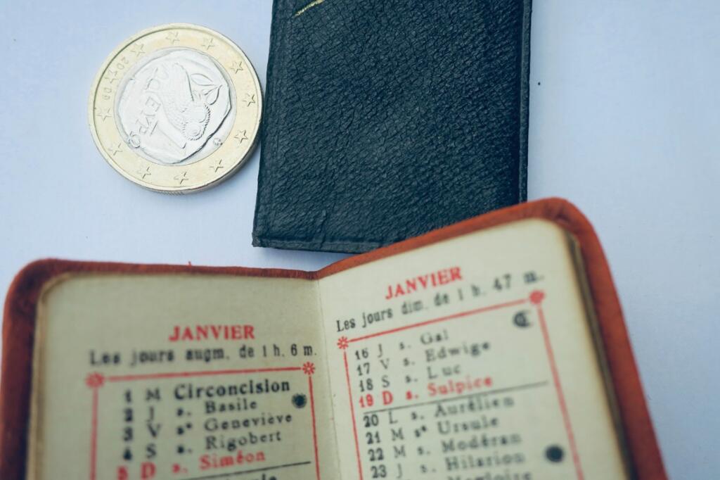 Tiny pocket diary WAR 1916 - 1920 35 x 50 mm