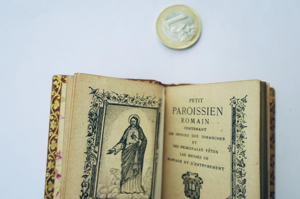 minuscule, petit paroissien romain, 52 x 82 mm.,