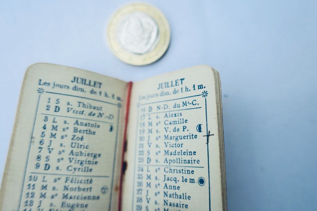 Kleinoktav-Format 2 Taschenkalender 1911 35 x 50 mm. Taschenkalender & Briefmarkenhalter