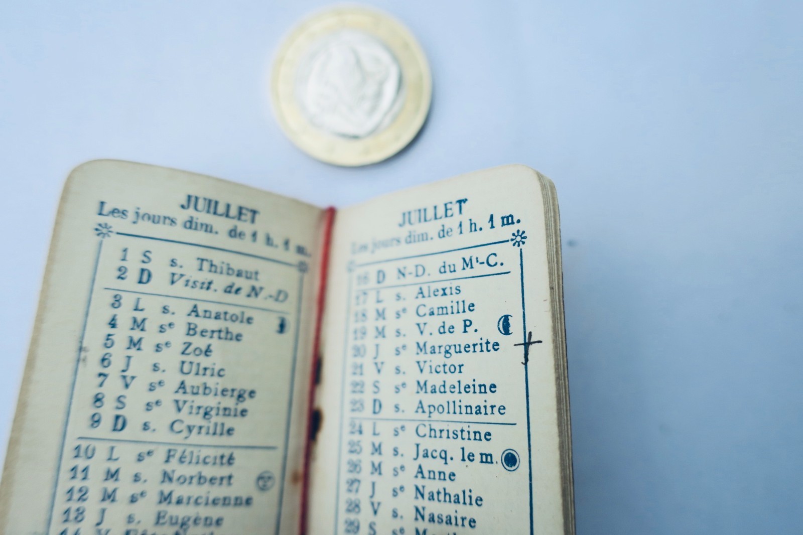 minuscules 2 agendas 1911 35 x 50 mm. pocket calendar & stamp case - La Librairie Antique