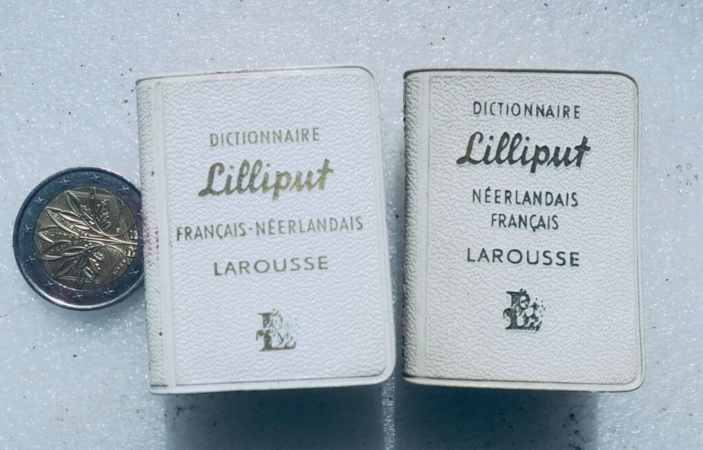 néerlandais-français/français-néerlandais lilliput 50 x 38 mm.