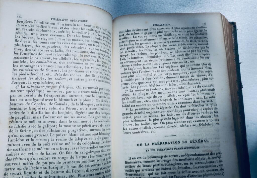 Pharmacie VIREY Traité complet de pharmacie théorique et pratique 1840