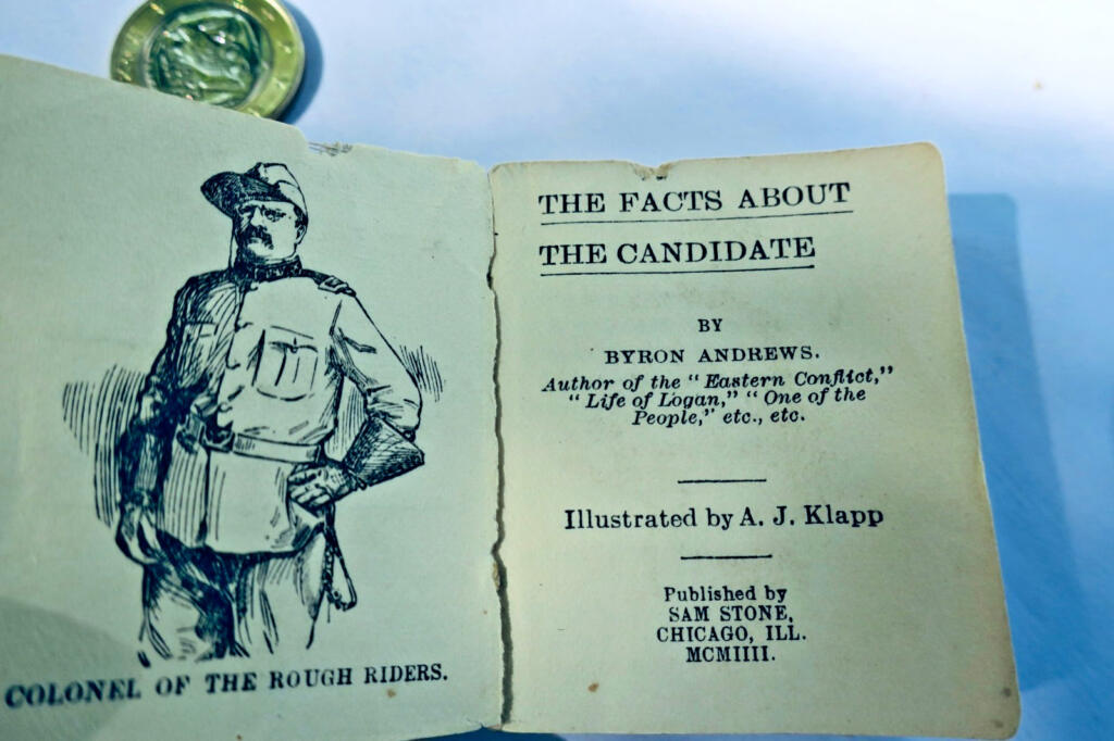 Roosevelt for president FACTS ABOUT THE CANDIDATE miniature book 1904 USA