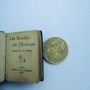 Steinlen. *Les Rondes de l'Enfance* 30 x 40 mm, illustrated by Steinlen 1895
