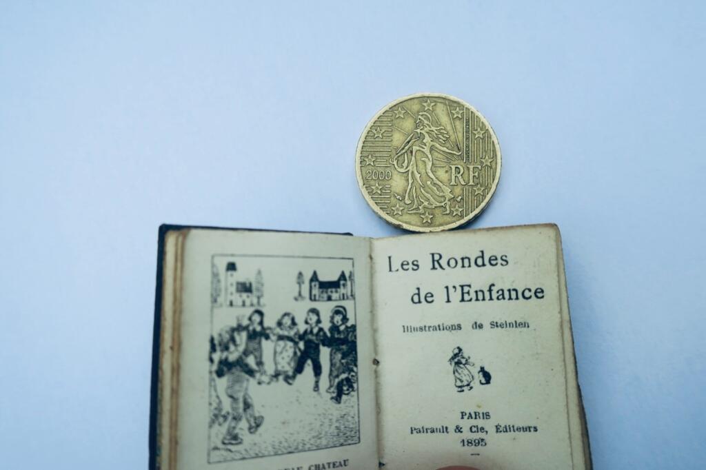 STEINLEN. Die Rondes de l'Enfance 30 x 40 mm. illustriert von STEINLEN 1895