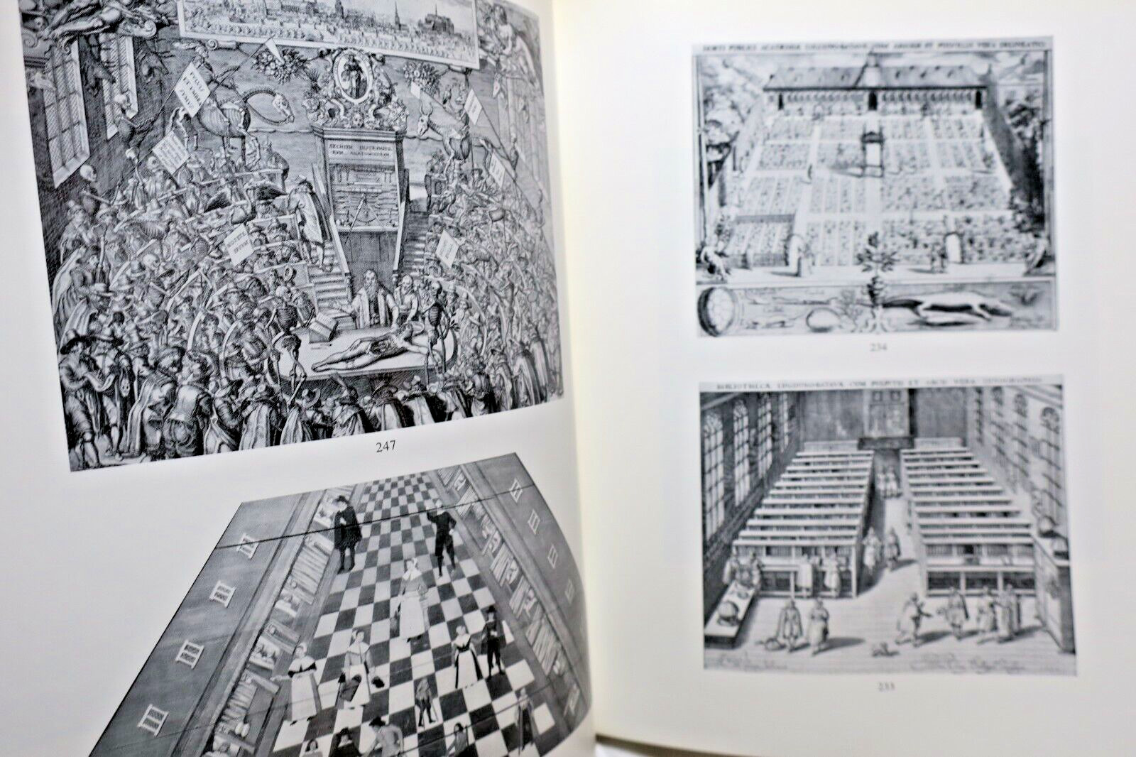 Life in Holland in the 17th century. Paintings, drawings, prints, silverware...