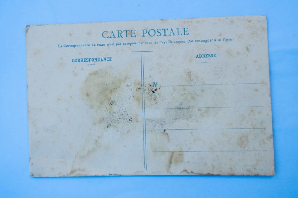 VILLENEUVE-sur-LOT 47 Le choix de la Prune avant le Marché à Chalaret